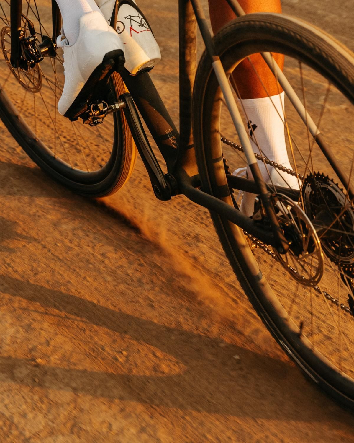 Galia cycling shoes and road bike detail